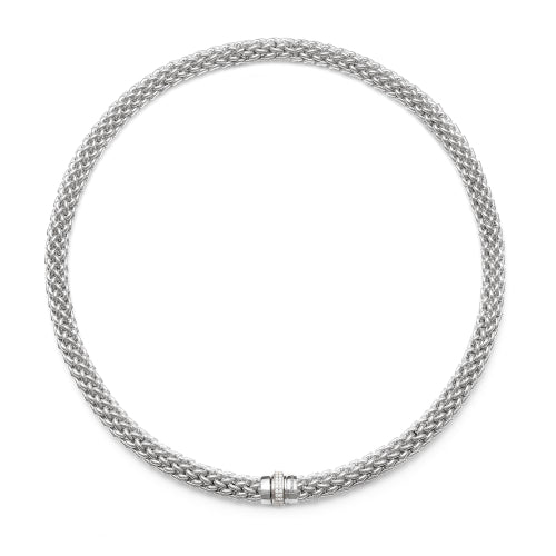 Découvrez le Unoaerre Chicco Collier avec zircons cubiques. Ce bijou allie design raffiné, finition soignée et élégance intemporelle.