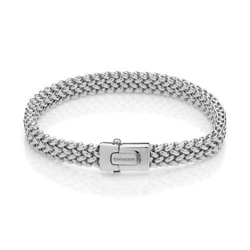 Discover the Unoaerre Silver bracelet Chicco Ladies Bracelets. Silver bracelet Chicco with thin band and box clasp.