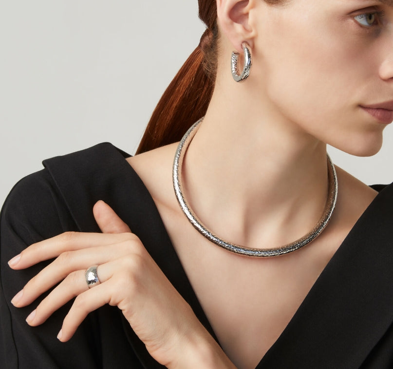 Close-up perspective of the Giovanni Raspini Rock Ring highlighting the texture and design. Perfect for stacking or wearing solo, this piece adds a touch of sophistication to any outfit.
