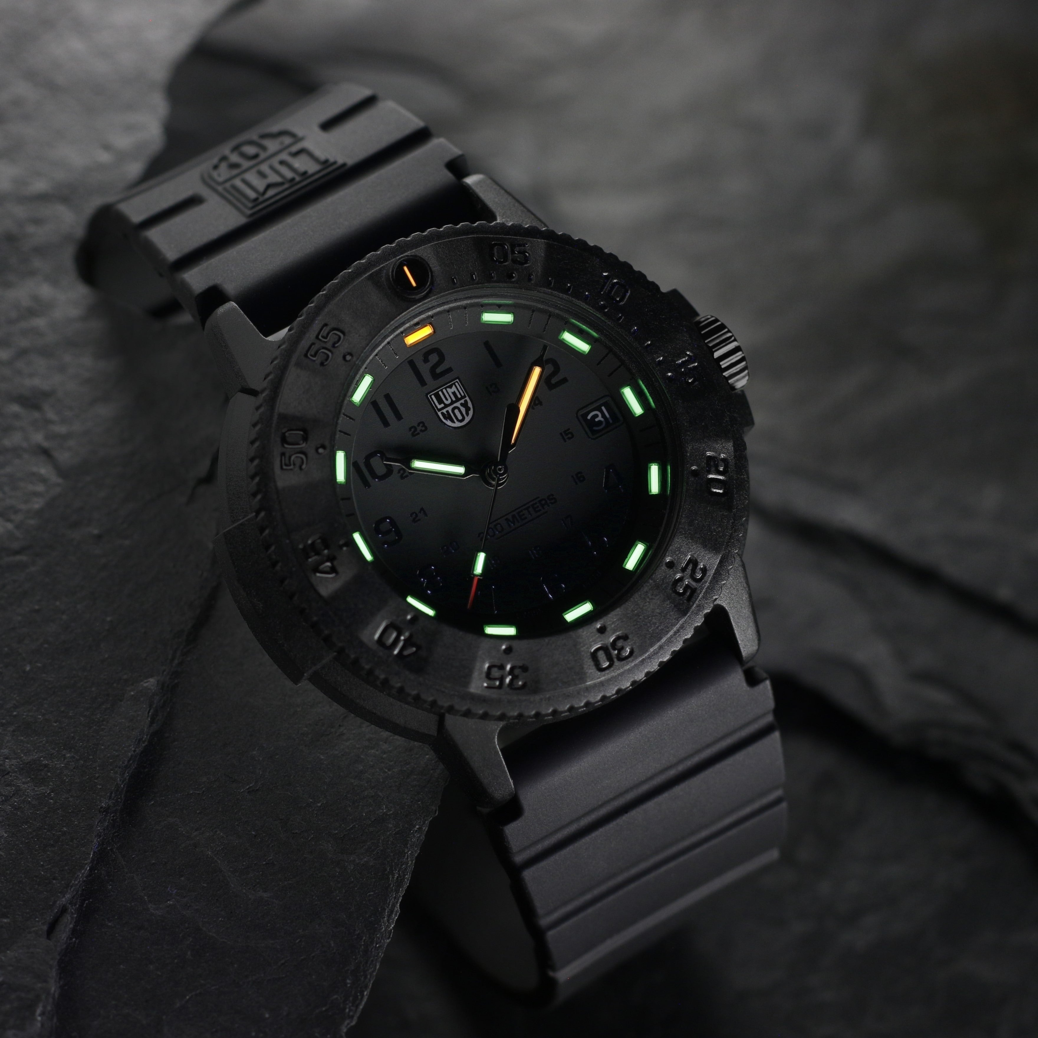 Alternate product view of the Luminox Canada Navy SEAL 3001.EVO.BO.S Swiss Watch. Navy SEALs Main Characteristics Swiss Made Constant glow for up to 25 years in any light condition 43mm Diameter 200 meters Water Resistance, 20 ATM, 660 feet, individually tested RONDA 515 HH6 Movement 395/50 months Battery Life CARBONOX™ Case CARBONOX™, uni-directional rotational Bezel, fitted at 12h with a protected colored light tube and sapphire crystal 316L Stainless Steel Back Case Hardened mineral crystal