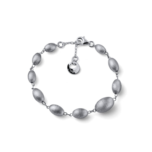 Discover the Unoaerre Satin silver bracelet Ladies Bracelets. Sterling silver bracelet with thin chain and oval beads in satin finish.