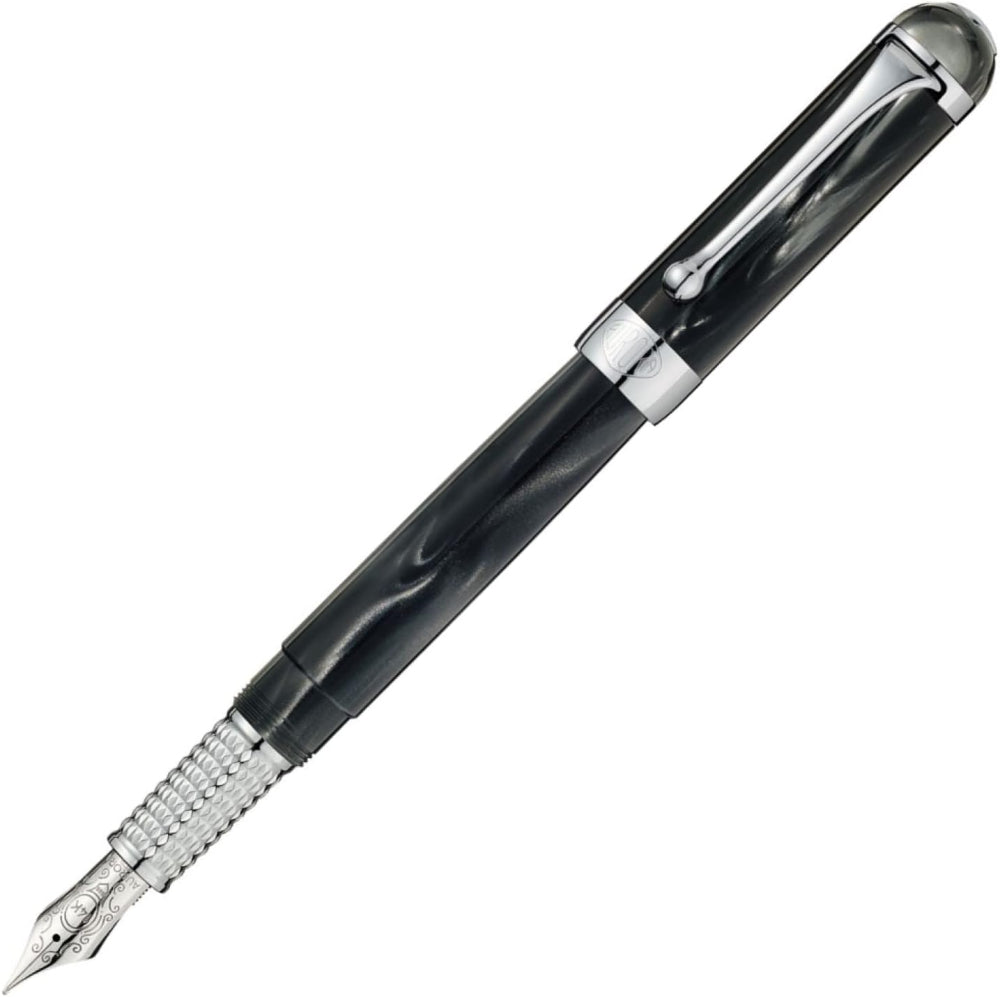 Discover the Aurora Alpha Penna Stilografica. The Alpha Penna Stilografica combines timeless writing elegance with modern artistry.