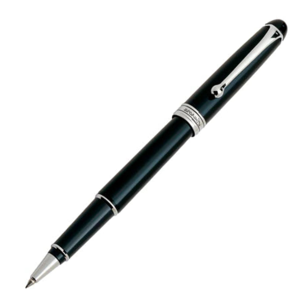 Discover the Aurora 88 Roller Pen. Elevate your writing with the 88 Roller, a sophisticated pen that combines functionality with refined aesthetics.