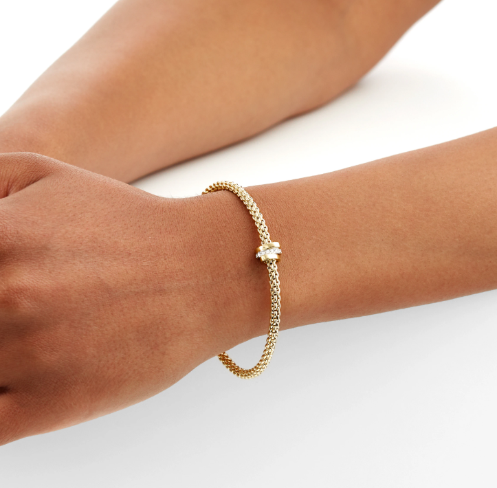 Fope 18KT Yellow Gold Flex'it Bracelet with Diamonds