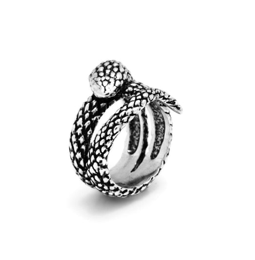 Discover the Giovanni Raspini Snake Ring. Elegant sterling silver snake ring featuring intricate detailing and a timeless design.