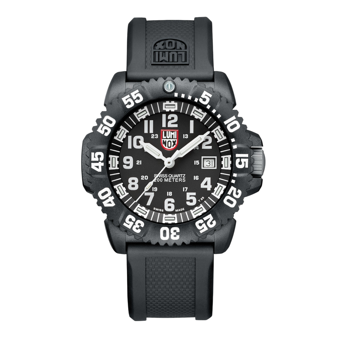 Discover the Luminox Canada Navy SEAL Colormark XS.3051 Swiss Watch. The Luminox Navy SEAL Colormark 3050 Series is the best-selling timepiece in the Luminox SEAL collection, trusted and requested by elite forces worldwide.